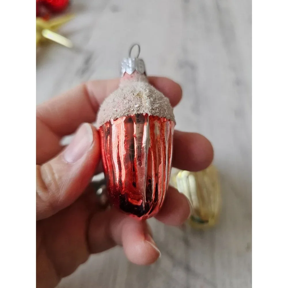 Vintage flocked acorn glass red gold ornament Xmas‎ tree